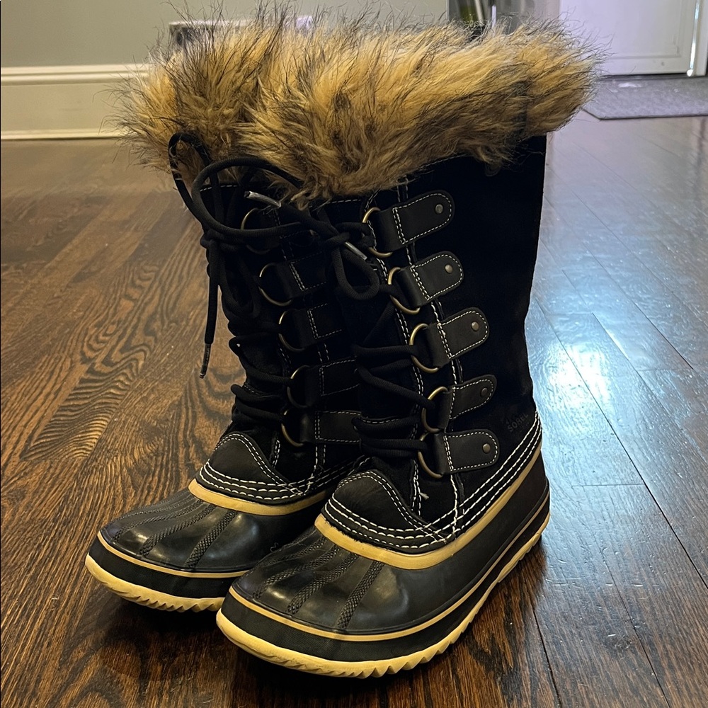 Sorel Black Joan of Arctic Waterproof Winter Boots US 8 EUR40 with warm lining